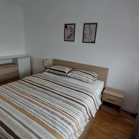 Apartamento N & Garage Saraievo