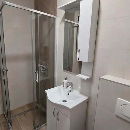 N & Garage Apartamento